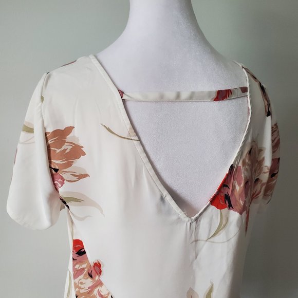 3/$15 Floral Summer Blouse V Back Coastal Festival Office Siren Sweet Magnolias - Picture 6 of 7